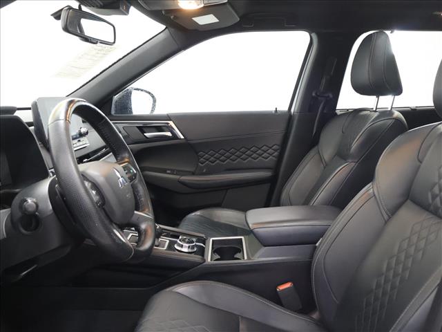2024 Mitsubishi Outlander SEL Black Edition:D13761