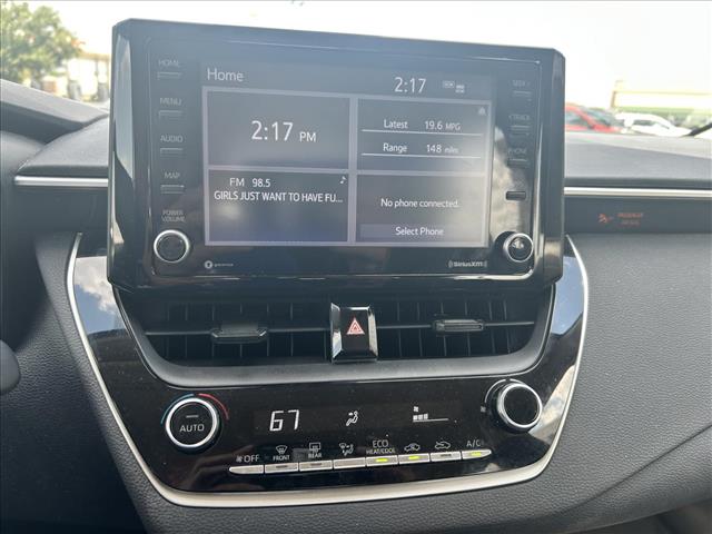 2022 Toyota Corolla LE:D13982