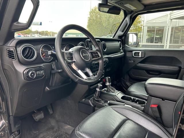 Photo of 2018 Jeep Wrangler Unlimited Sahara in Iowa City, IA - 14,  2018 Jeep Wrangler Unlimited Sahara:D13266