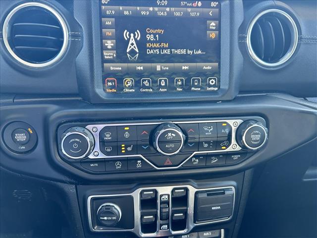 2020 Jeep Wrangler Unlimited Sahara:D13758