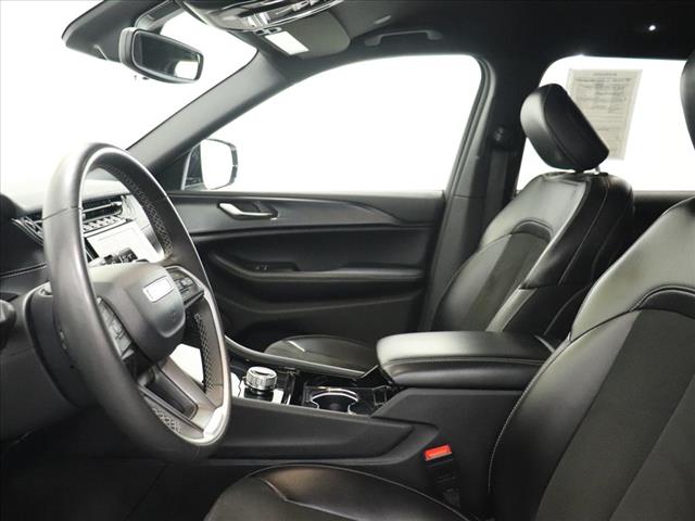 2023 Jeep Grand Cherokee L Altitude:D13213