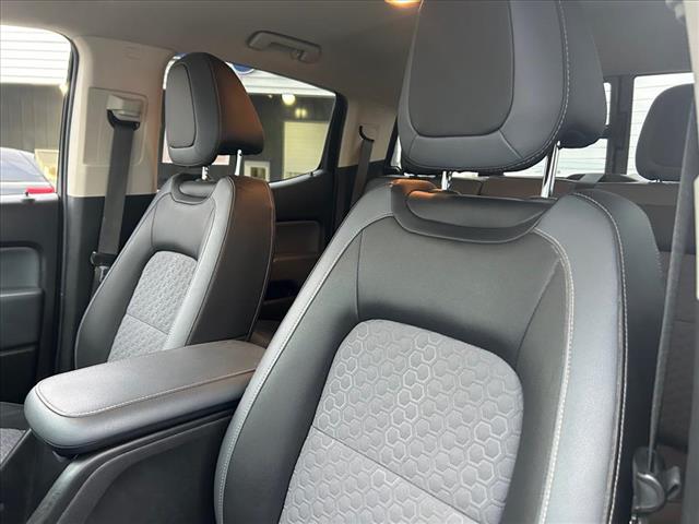 Photo of 2017 Chevrolet Colorado Z71 in Iowa City, IA - 14,  2017 Chevrolet Colorado Z71:D13254