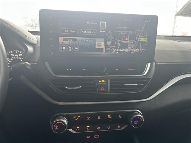 2023 Nissan Altima 2.5 SR:D14088