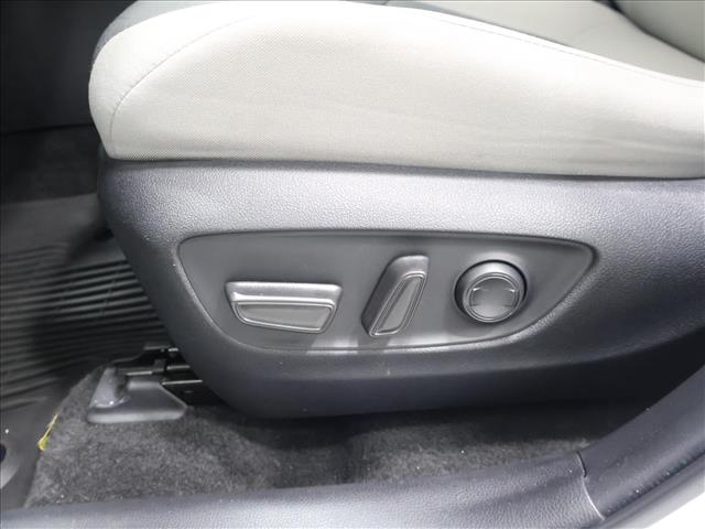 2022 Toyota RAV4 XLE:D13727