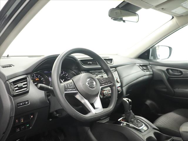 2020 Nissan Rogue S:D13619