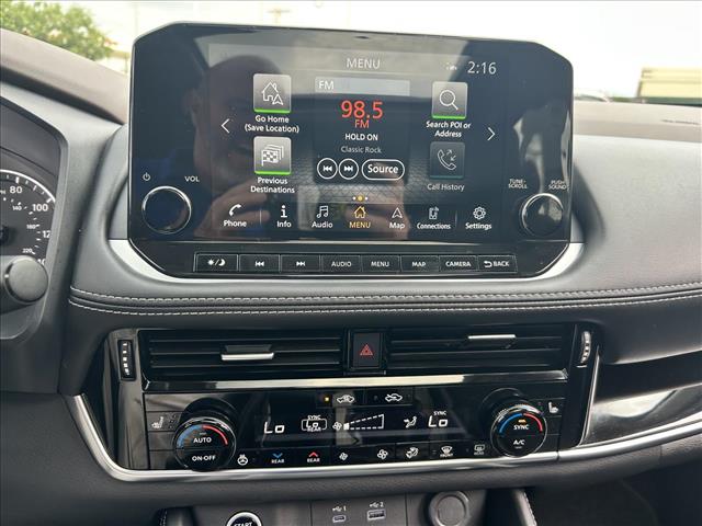 2022 Nissan Rogue SL:D13951