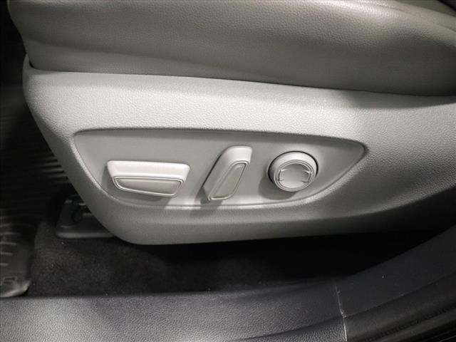 2021 Toyota Highlander Hybrid XLE:D13231