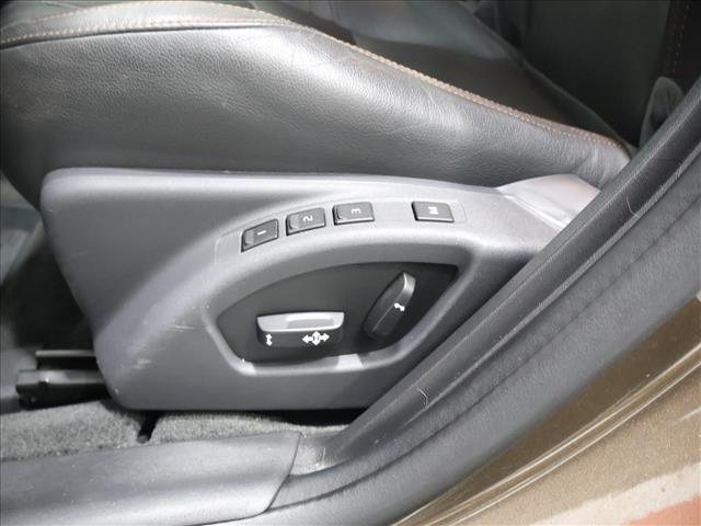 2016 Volvo V60 Cross Country T5 Platinum:D13695