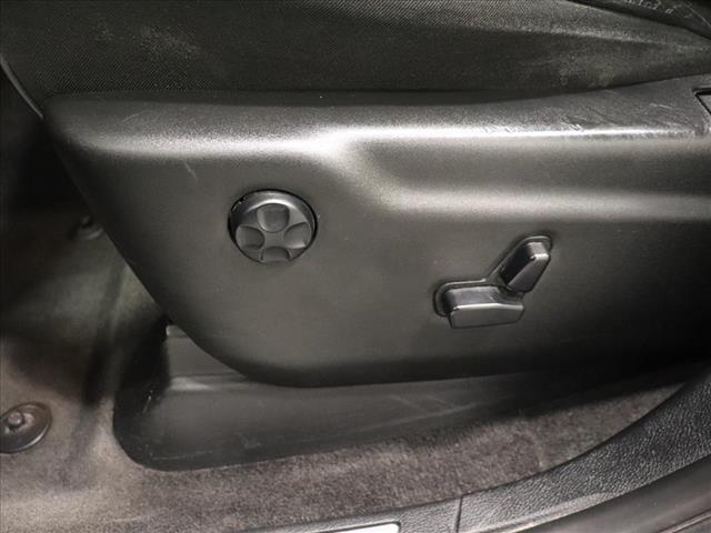 2018 Jeep Grand Cherokee Overland:D13166