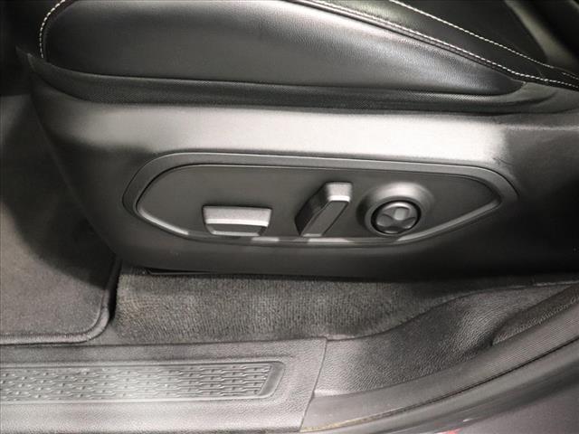 Photo of 2021 Jeep Grand Cherokee L Limited in Iowa City, IA - 15,  2021 Jeep Grand Cherokee L Limited:D13090