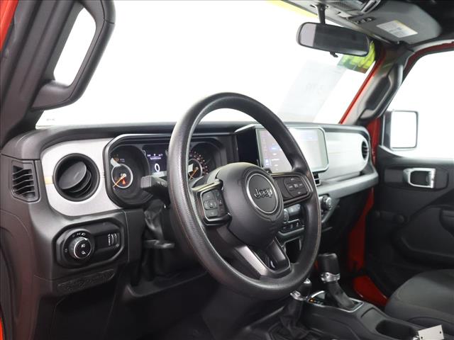 2024 Jeep Gladiator Sport - Photo 15