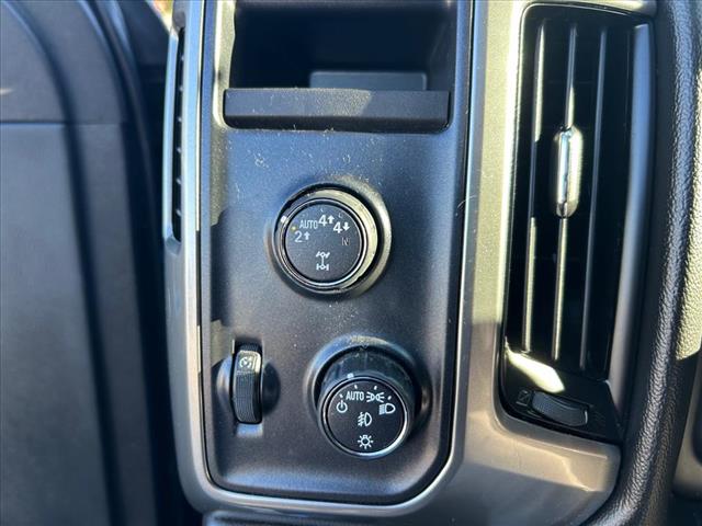 Photo of 2018 Chevrolet Silverado 1500 LT in Iowa City, IA - 15,  2018 Chevrolet Silverado 1500 LT:D13288