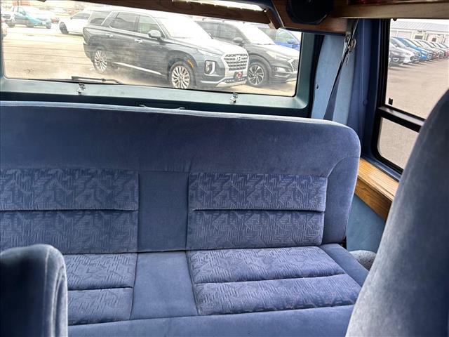 1995 GMC Safari Base:D13404A