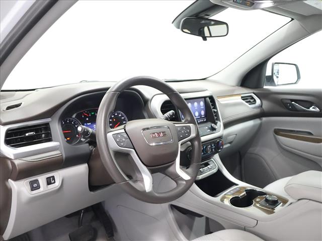 2022 GMC Acadia SLE:D13944