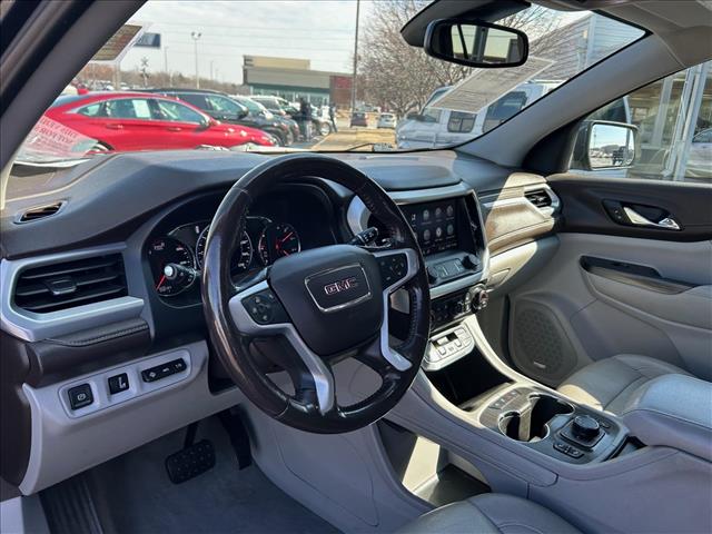 2020 GMC Acadia SLT:D13570