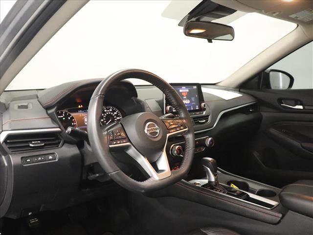 2022 Nissan Altima 2.5 SR:D13517