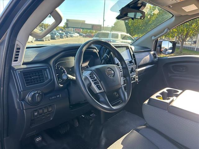 Photo of 2021 Nissan Titan S in Iowa City, IA - 15,  2021 Nissan Titan S:D13246