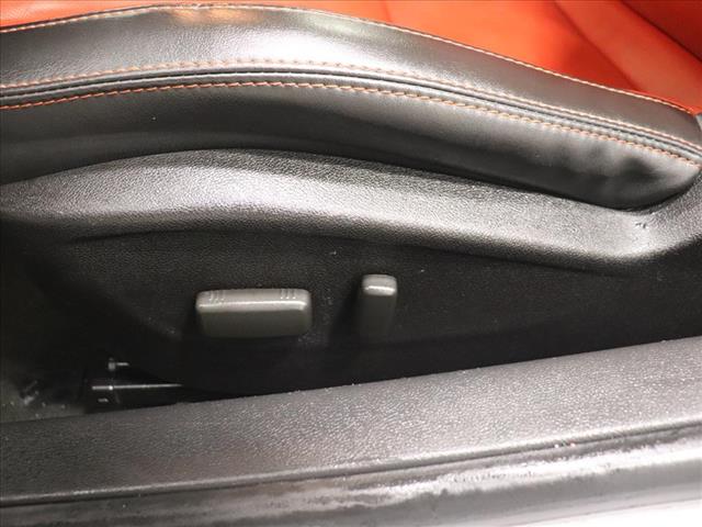 2014 Chevrolet Camaro LT:D13329