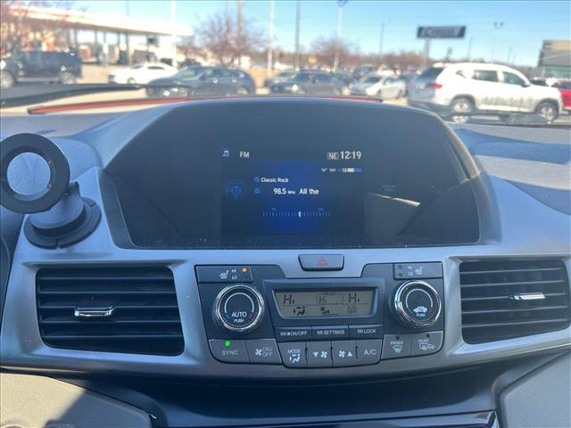 2016 Honda Odyssey:D13274A