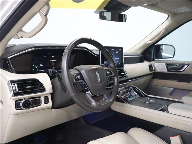 2019 LINCOLN Navigator Reserve:D13750