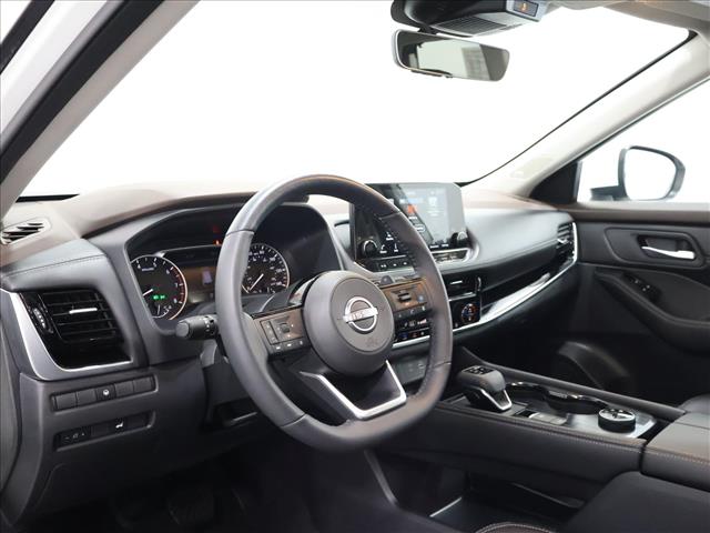 2022 Nissan Rogue SL:D13951