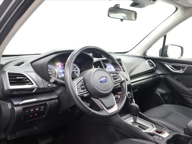 2023 Subaru Forester Premium:D13745