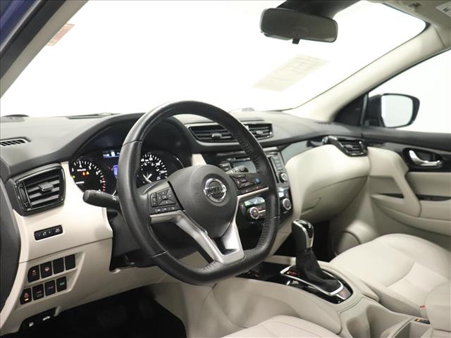 2022 Nissan Rogue Sport SL:D13185A