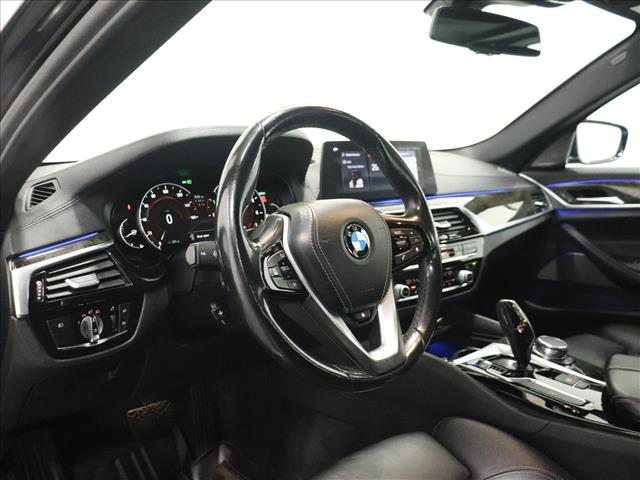 2018 BMW 5 Series 530i xDrive:D13459