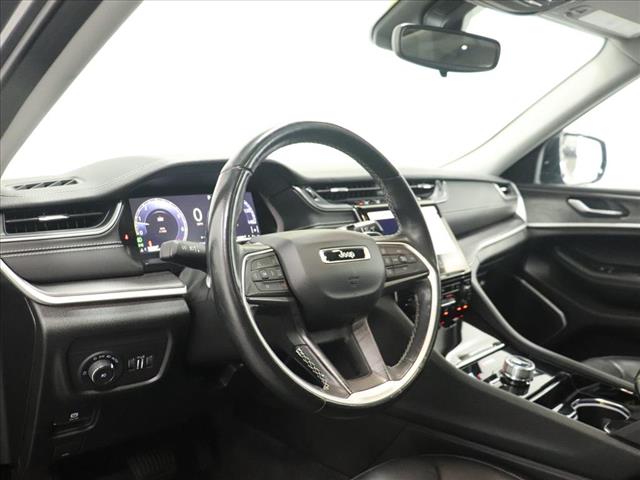 Photo of 2021 Jeep Grand Cherokee L Limited in Iowa City, IA - 16,  2021 Jeep Grand Cherokee L Limited:D13090