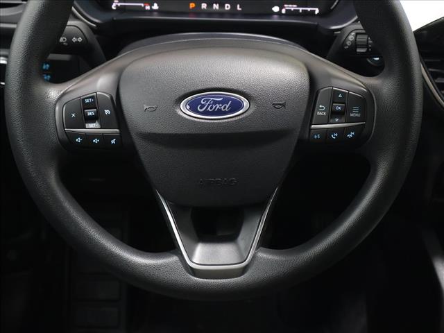 2022 Ford Escape Hybrid SE:D13981