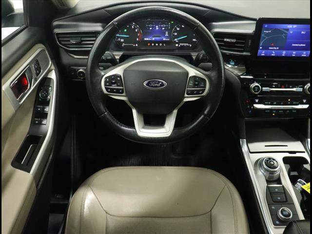 2021 Ford Explorer Limited photo 16