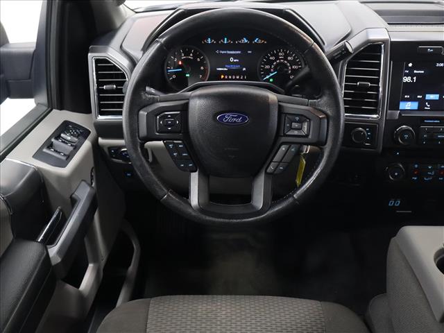2016 Ford F-150 XLT:D13735A