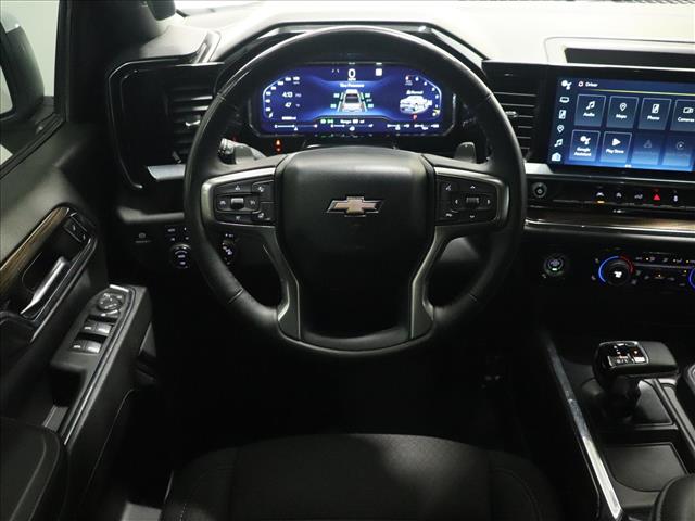 2023 Chevrolet Silverado 1500 LT:D13464