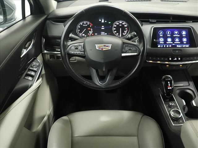 2023 Cadillac XT4 Premium Luxury:D13537