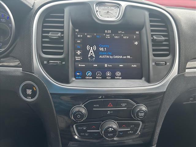 2021 Chrysler 300 Touring:D13583