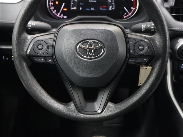 2025 Toyota RAV4 LE:D13897
