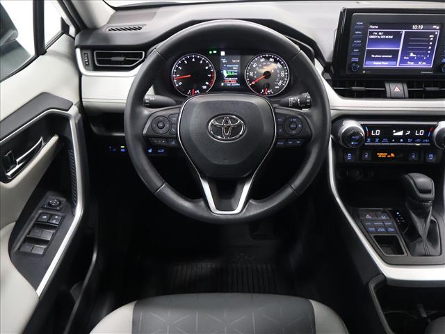2022 Toyota RAV4 XLE:D13811