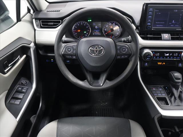 2022 Toyota RAV4 XLE:D13727