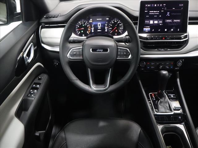 2025 Jeep Compass Limited:D13687
