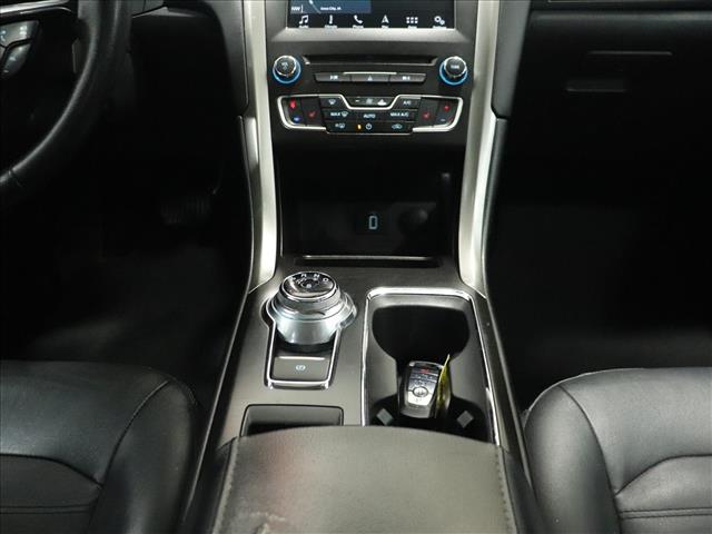 2018 Ford Fusion SE:D13678