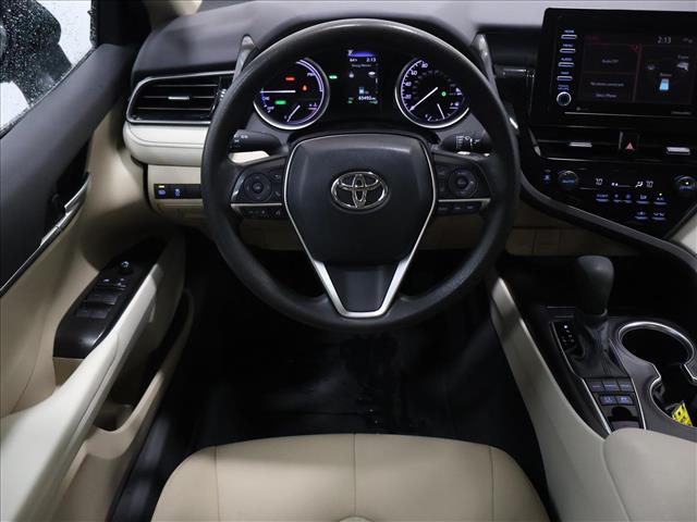 2021 Toyota Camry Hybrid LE:D14031
