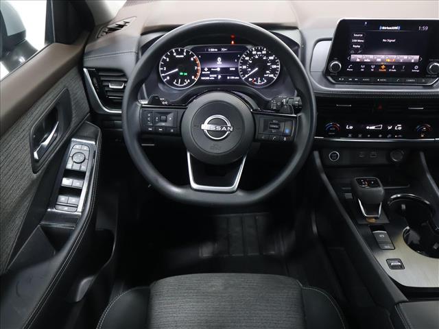 2022 Nissan Rogue SV:D13775