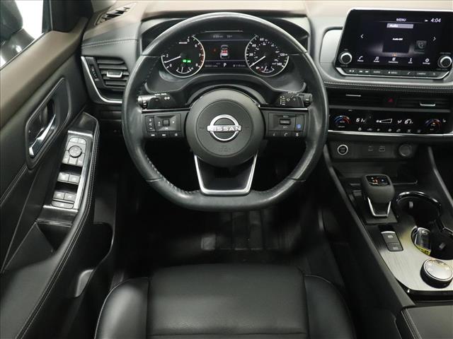 2023 Nissan Rogue SV:D13523