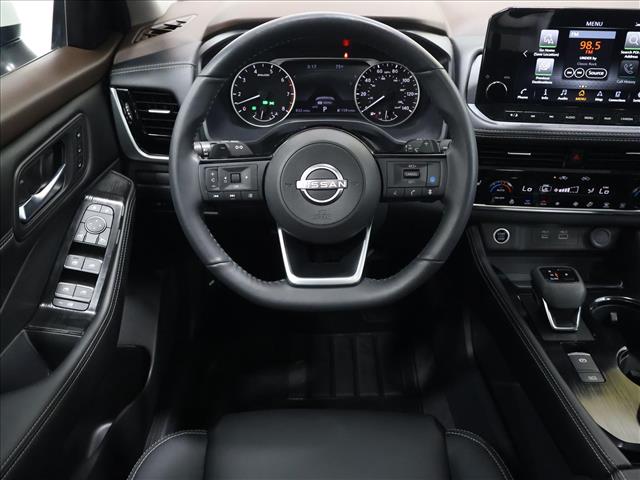 2022 Nissan Rogue SL:D13951