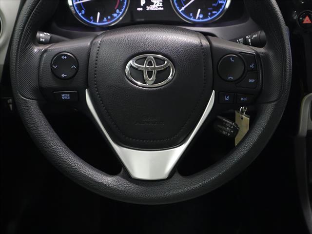 2018 Toyota Corolla:D13928