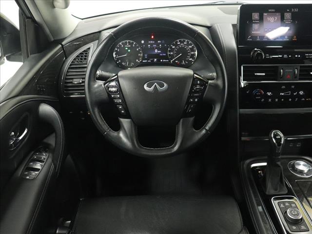 2024 INFINITI QX80 Luxe:D13548