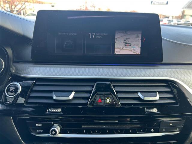 2018 BMW 5 Series 530i xDrive:D13358