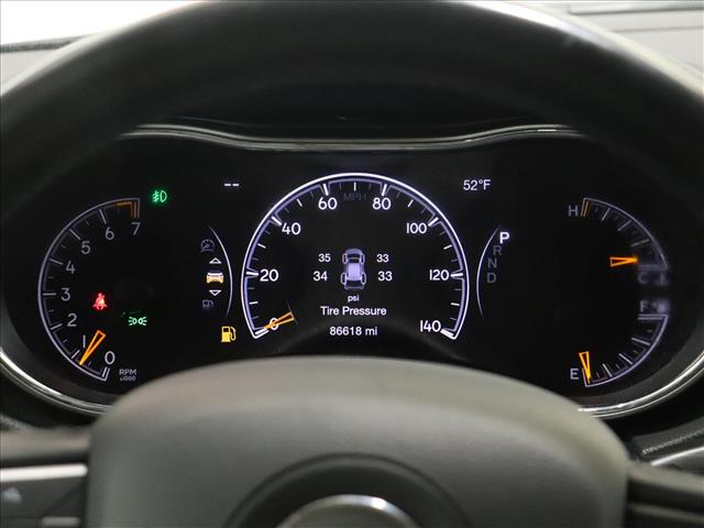 2020 Jeep Grand Cherokee Laredo:D13104A