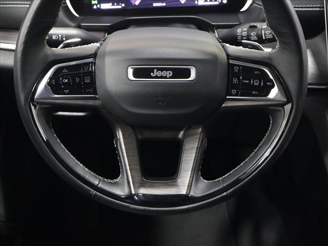 2022 Jeep Grand Cherokee Limited:D14032
