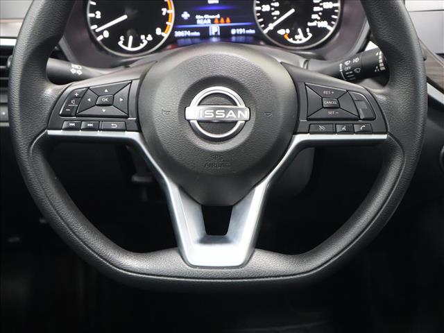 2025 Nissan Altima 2.5 SV:D13817